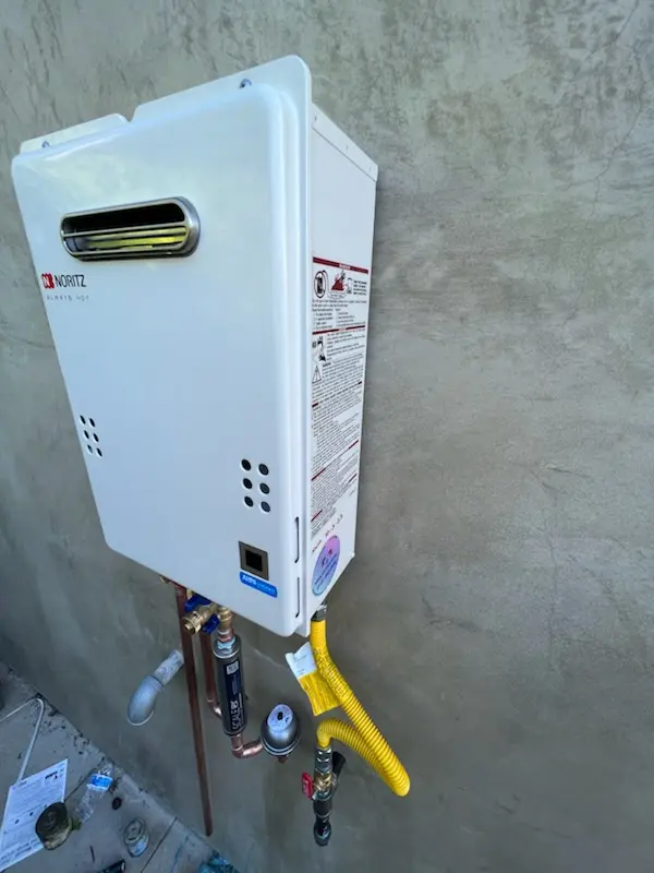 Tankless water heater installation for Tournament Hills homes